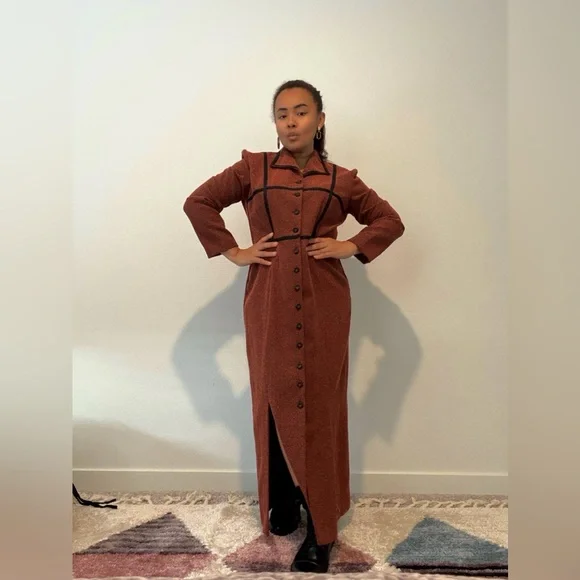 Julian Taylor Terracotta Long Sleeve Dress with Black Accents - Picture 7 of 10